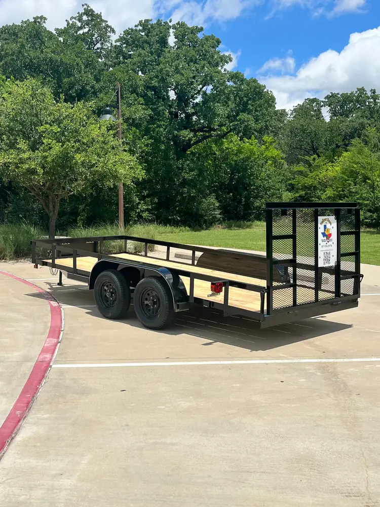 16 ft tandem axle utility trailer with mesh rear gate